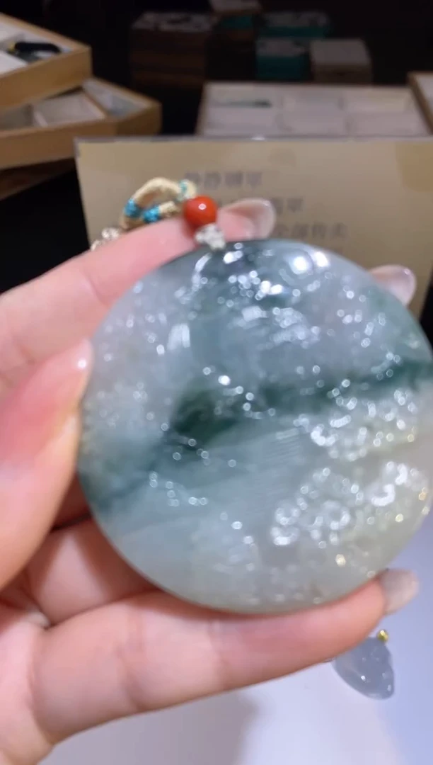 颈饰未镶嵌翡翠37625