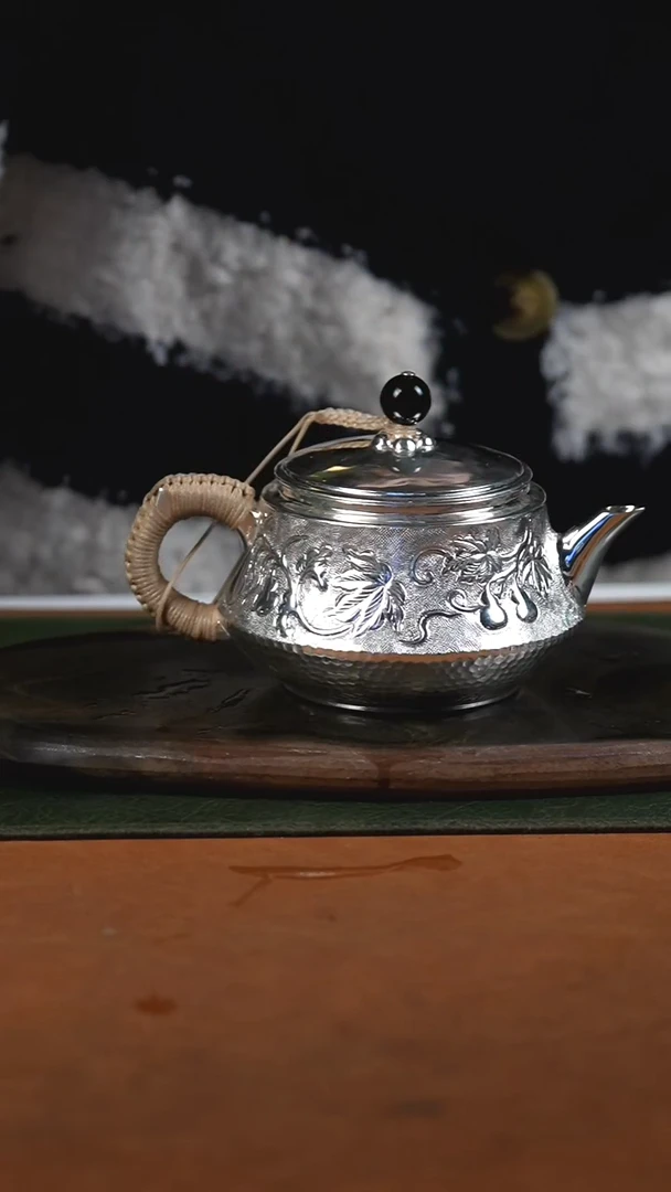 手工锤纹葫芦泡茶壶