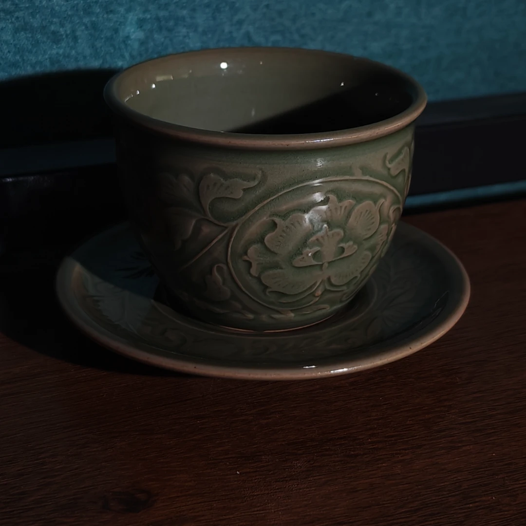 耀州窑青瓷缠枝牡丹压手杯主人杯茶杯