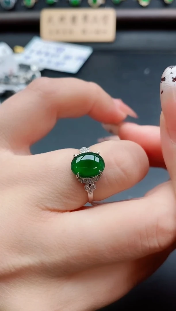 银S925镶嵌戒指翡翠1