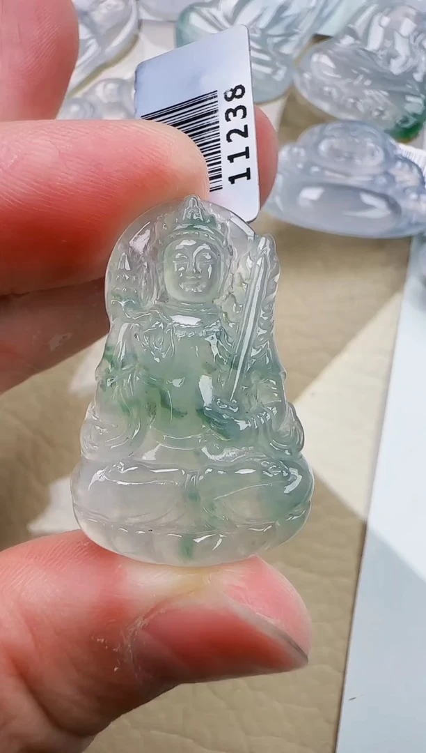颈饰未镶嵌翡翠缅甸翡翠a货