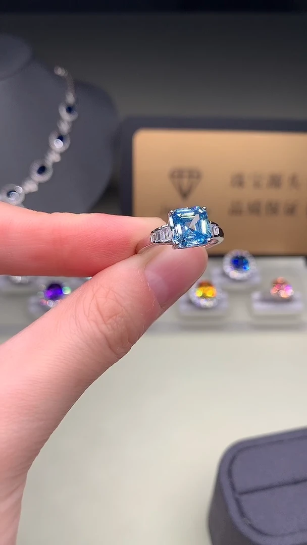 银S925镶嵌戒圈海蓝宝石.。。。。。。。。