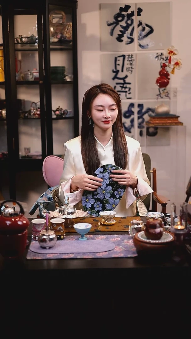 【闪购商品】摆件山怂阿卿直播间@@RW0003