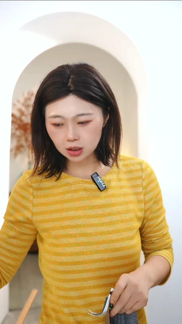 羊毛LRBCAN0061  1.7米 意大利进口灰色格纹精纺羊毛服装面料