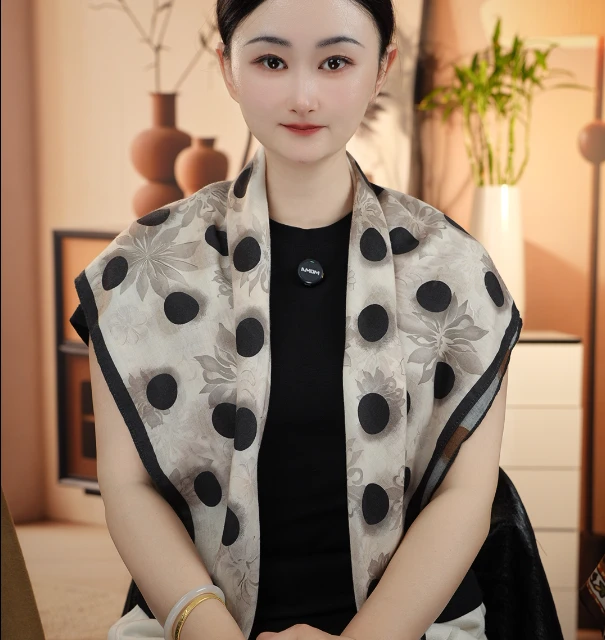 K（绿扣）【花间絮语】-P12 时尚丝毛双面异色85*85百搭舒适