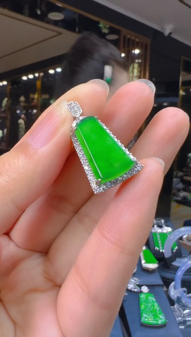 翡翠银S925镶嵌吊坠(赠链)160（多样性发其一）