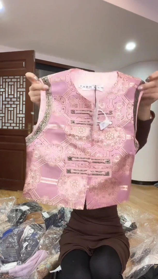 马甲 M110斤以里