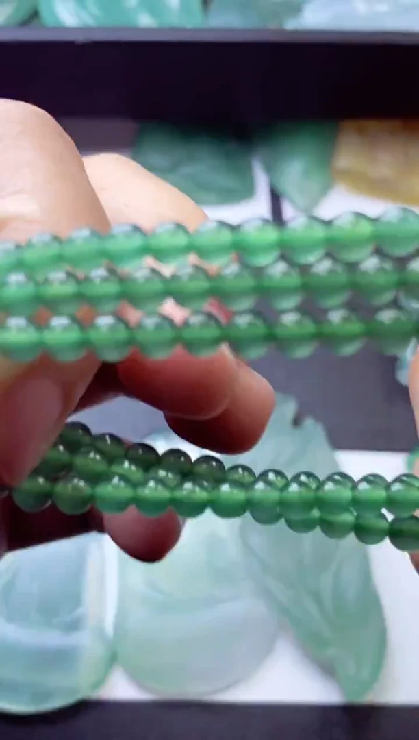 未镶嵌定制翡翠z*gzgg