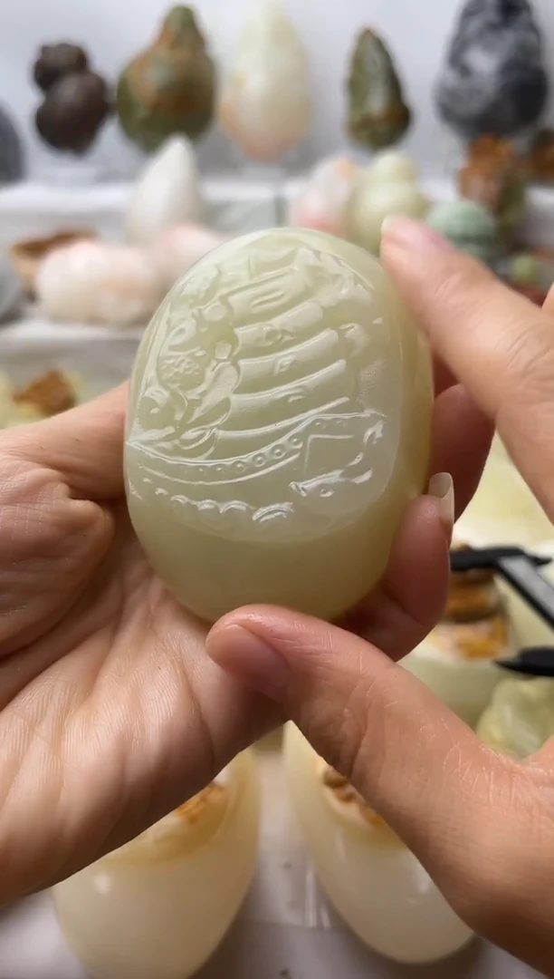 石材方解石手把件不退换一帆风顺微瑕