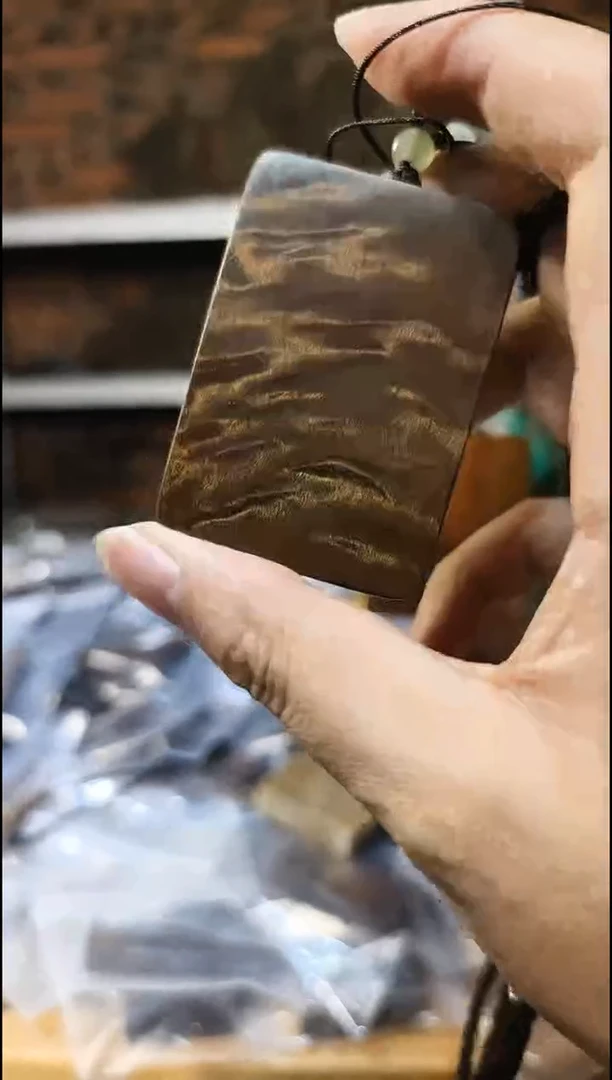 金丝楠无事牌手把件