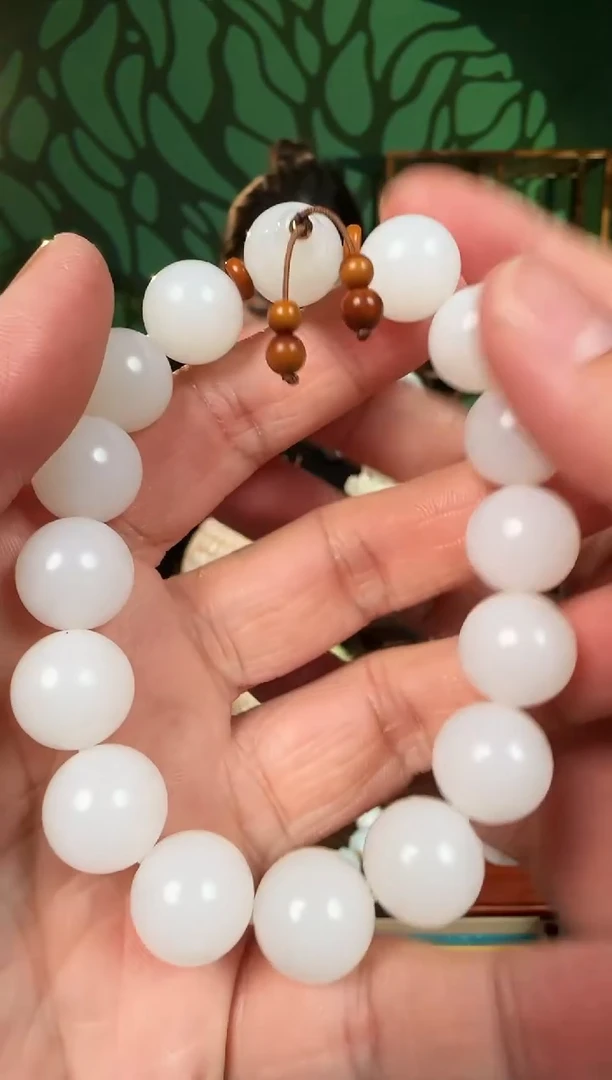 【闪购商品】和田玉把件未镶嵌和田玉