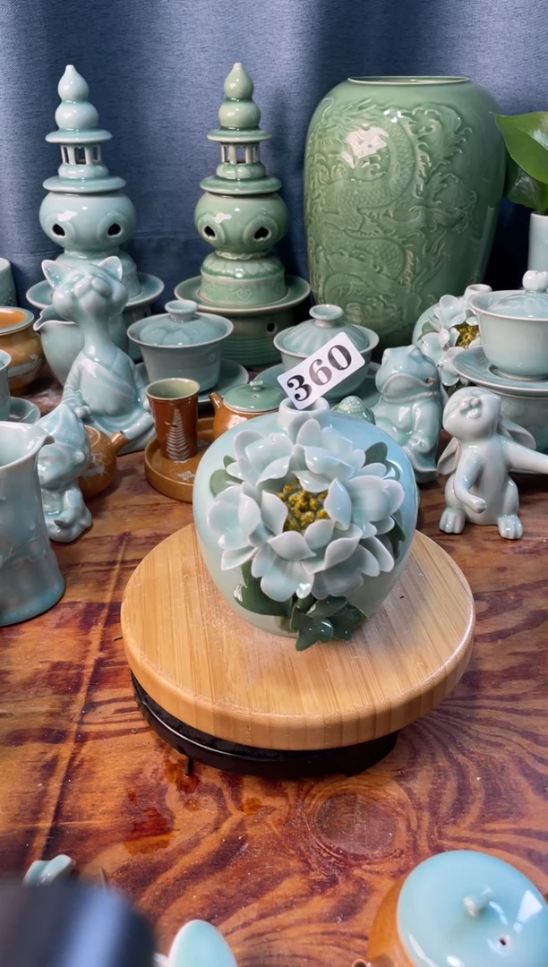 花瓣破损微瑕特价青瓷 慧语瓷坊