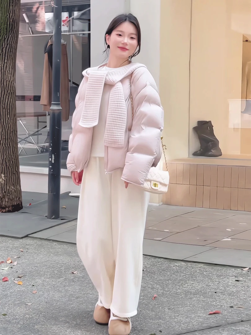 可拆卸针织连帽粉色面包服女2025冬季新款云朵泡芙高级感保暖外套