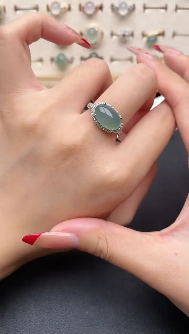 【闪购商品】翡翠戒指银S925镶嵌一物一证一礼盒