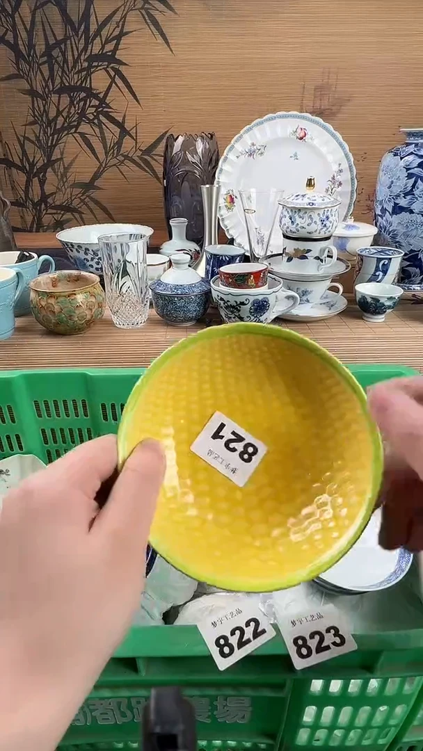 瓷片天***鸥瓷片           821