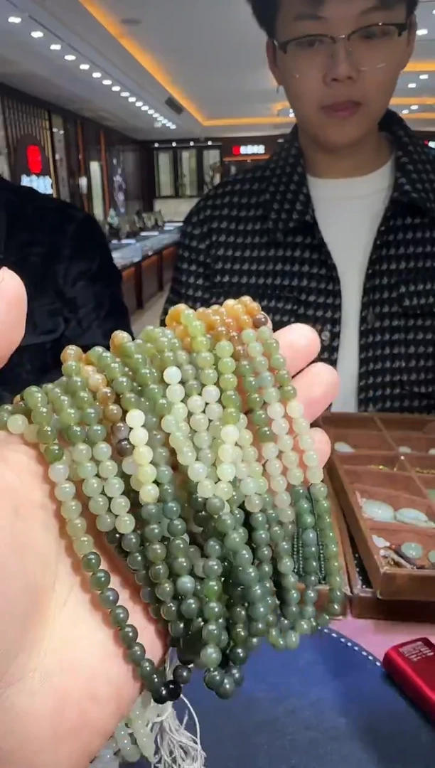 未镶嵌和田玉挂件【陆1023】17 gx 多样性发其一