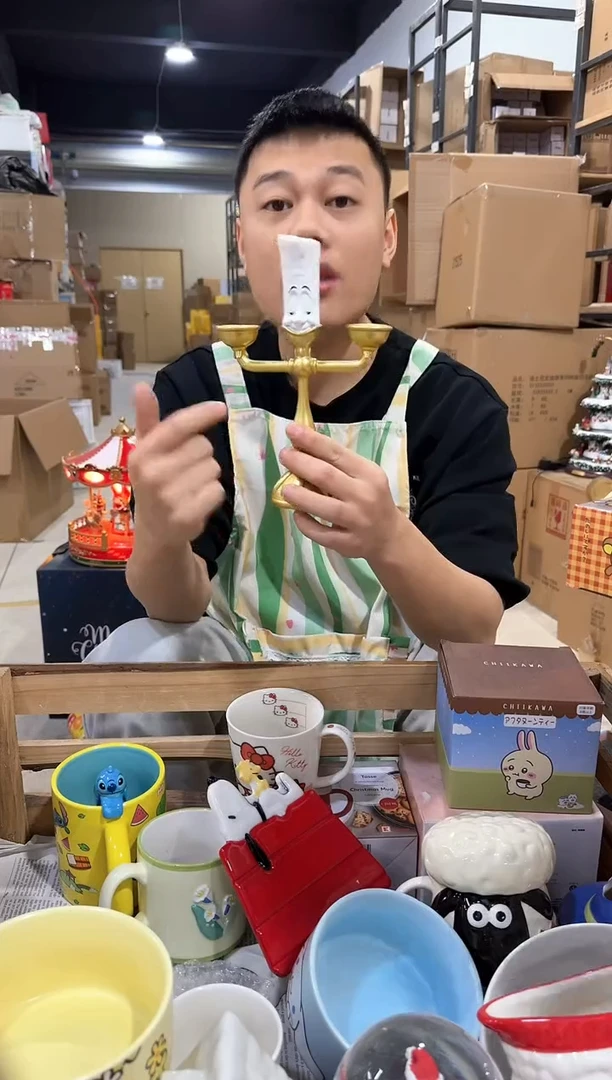 瓷片小号烛台摆件