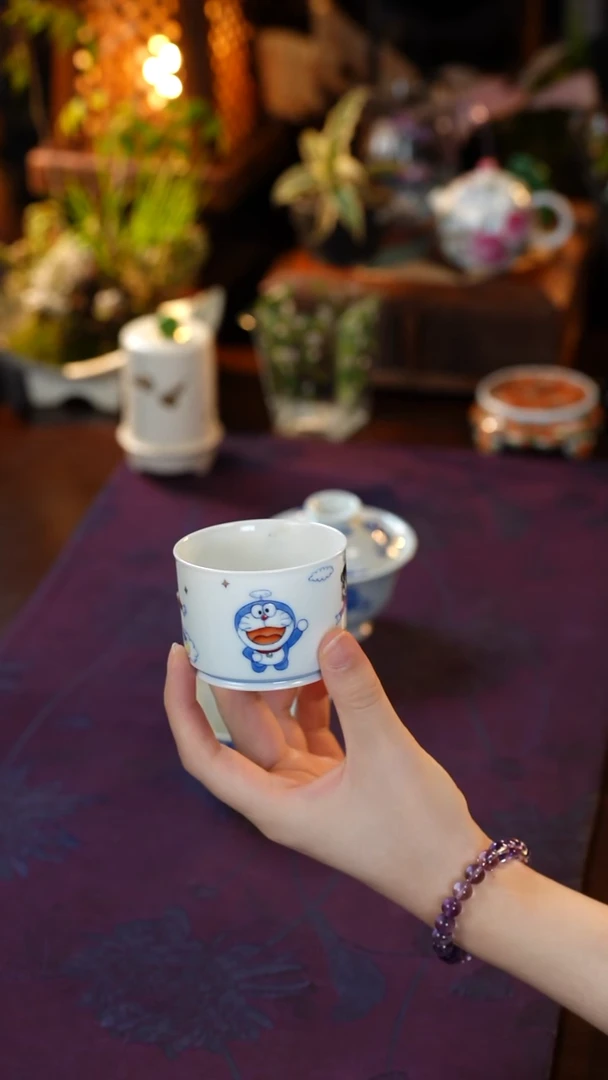 多啦a梦杯