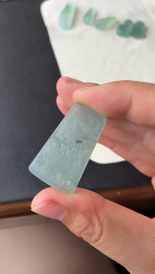 未镶嵌定制翡翠翡翠