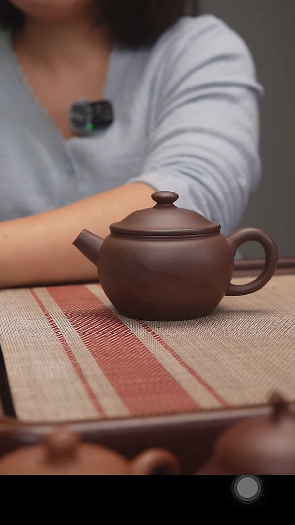 茶壶紫砂底槽青半手工巨轮180cc