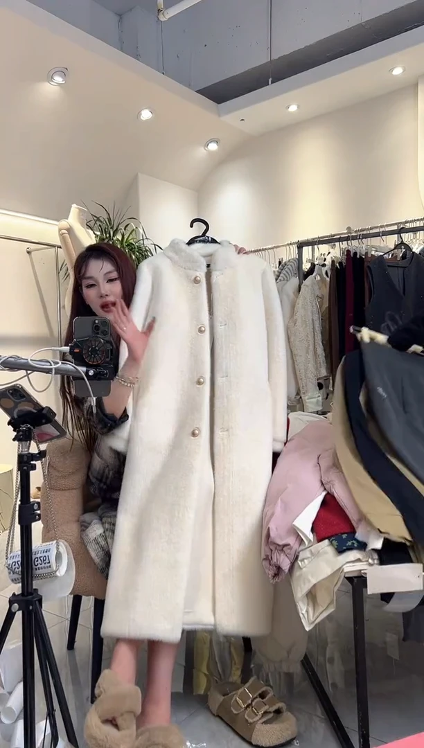 SG-秋冬新款服装服饰-259