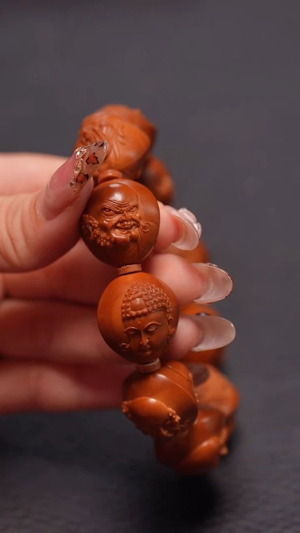 手串橄榄核2.1/写实十八罗汉