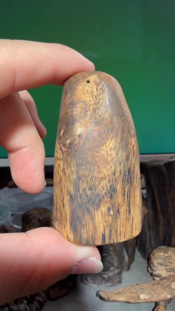 沉香手把件多样性发一