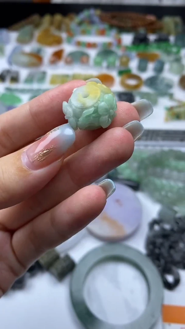 未镶嵌定制翡翠毛货定制不退不换