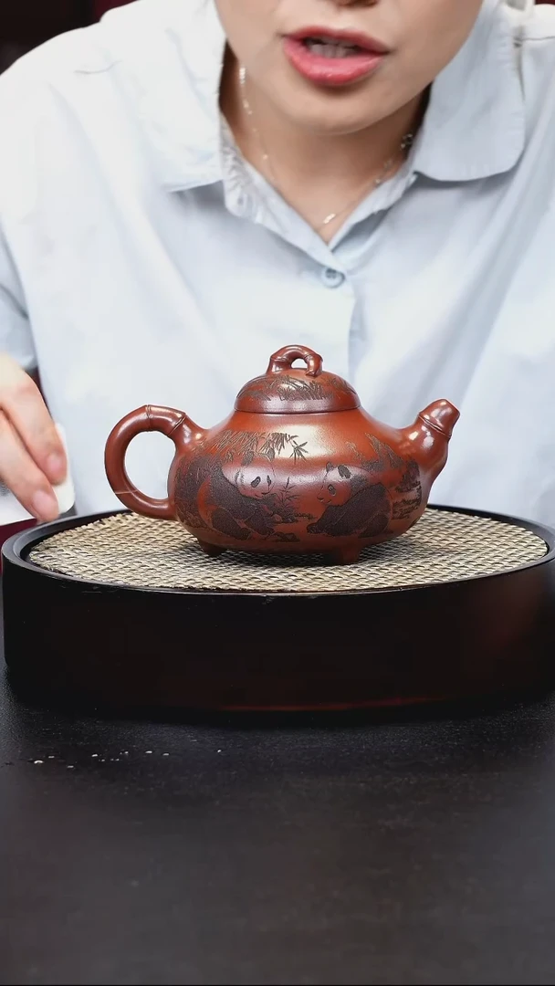茶壶紫砂紫砂龙血三足如飘