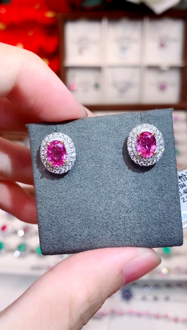 彩色蓝宝石耳饰18K金镶嵌1.84ct/天然宝石/七天无理由