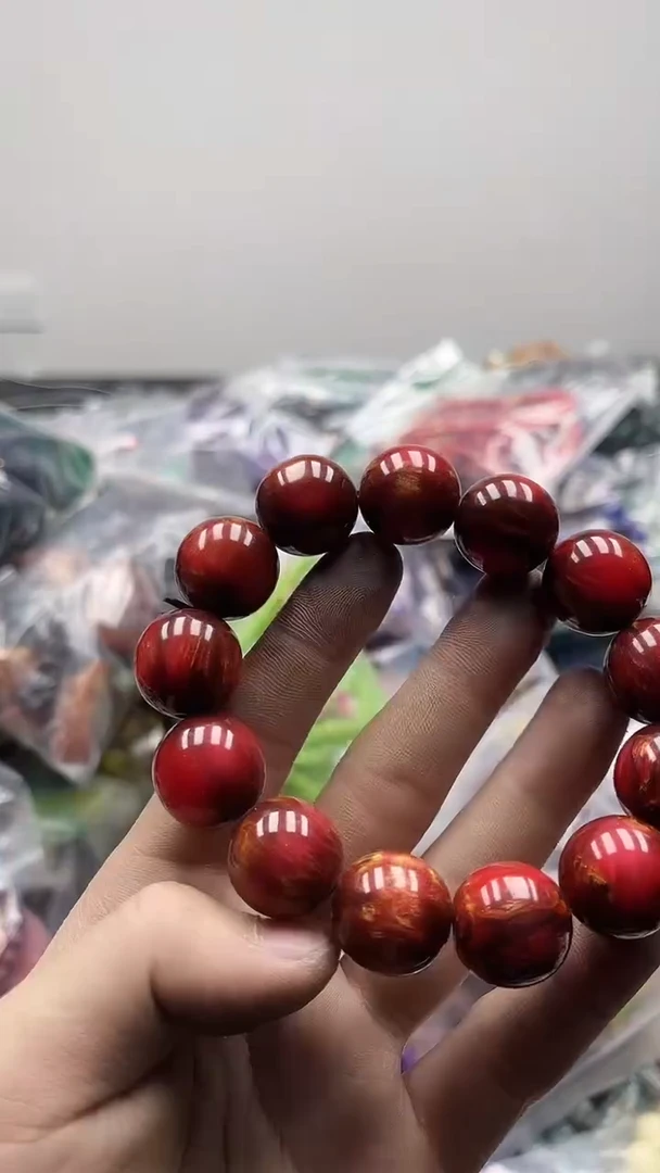 【闪购商品】硅化珊瑚手串未镶嵌389手串