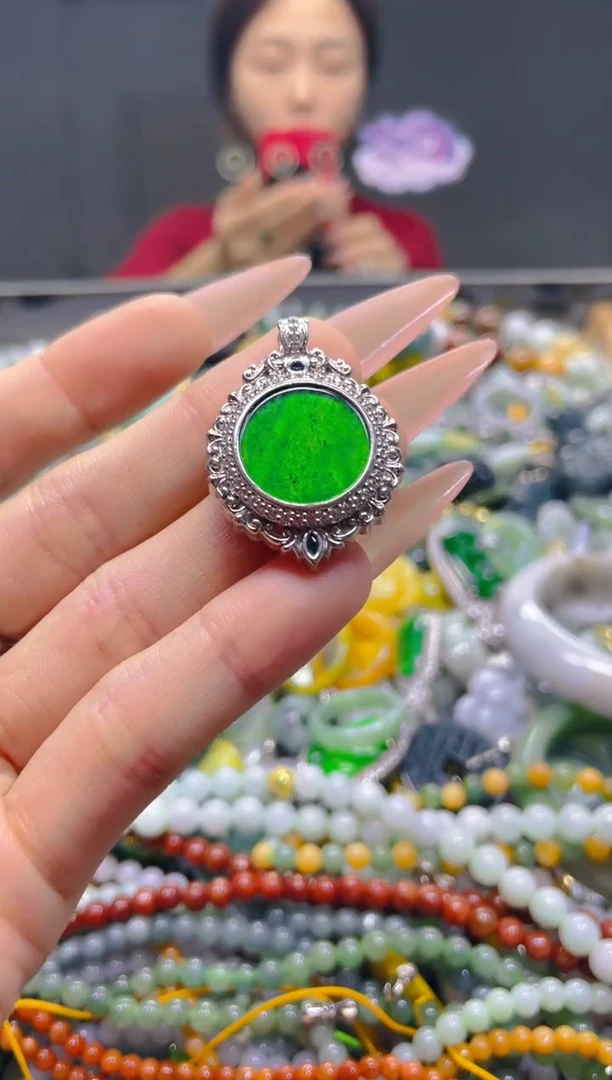 颈饰未镶嵌翡翠多样性择优发货