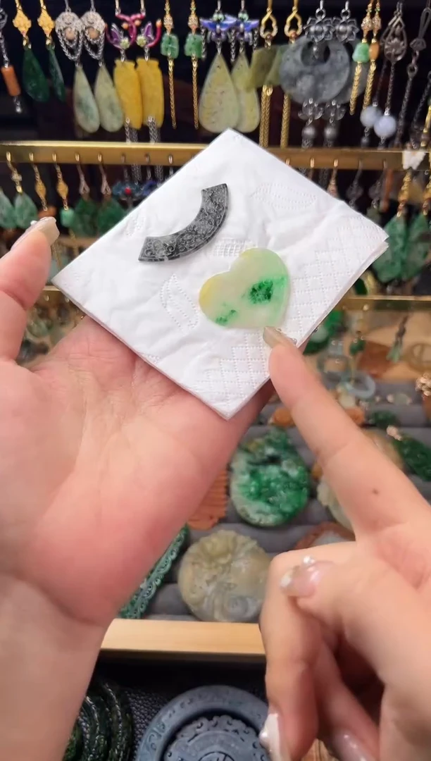 未镶嵌定制翡翠翡翠