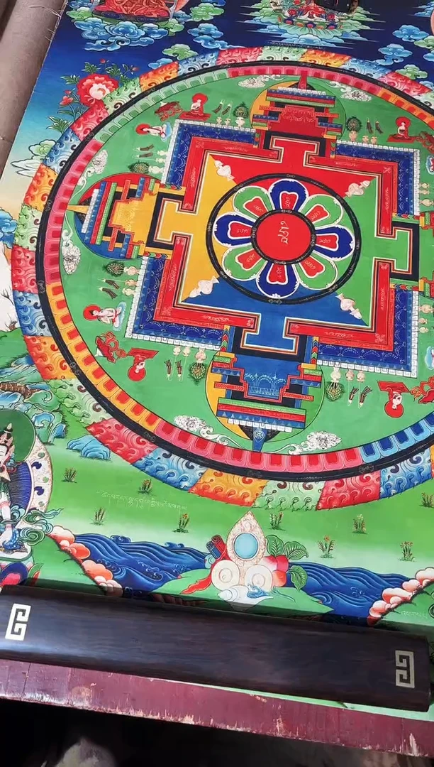 卷轴画龙妹的唐卡tk16067