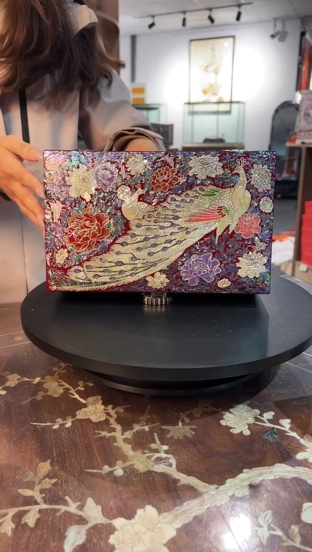 中号红底全满螺·弘贝雅螺钿漆器文化馆