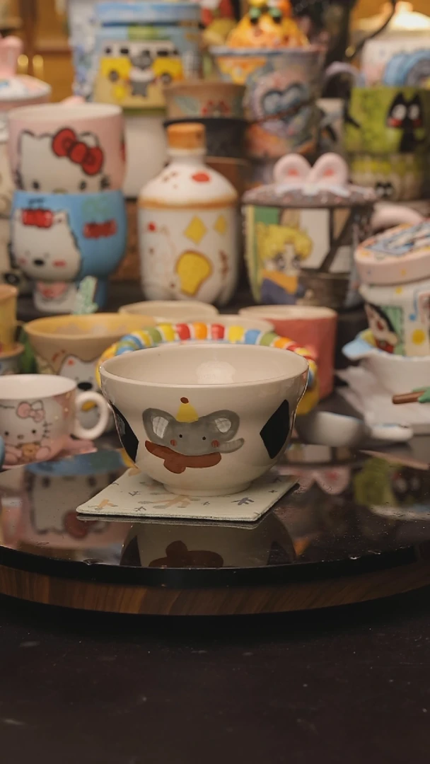 景德镇釉下彩绘设计师款式陶瓷