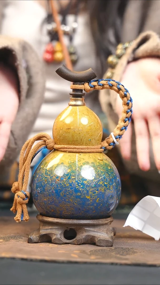 【闪购商品】XF141漆艺酒葫芦不包手串及旋转底座