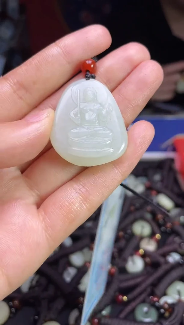 未镶嵌和田玉挂件1