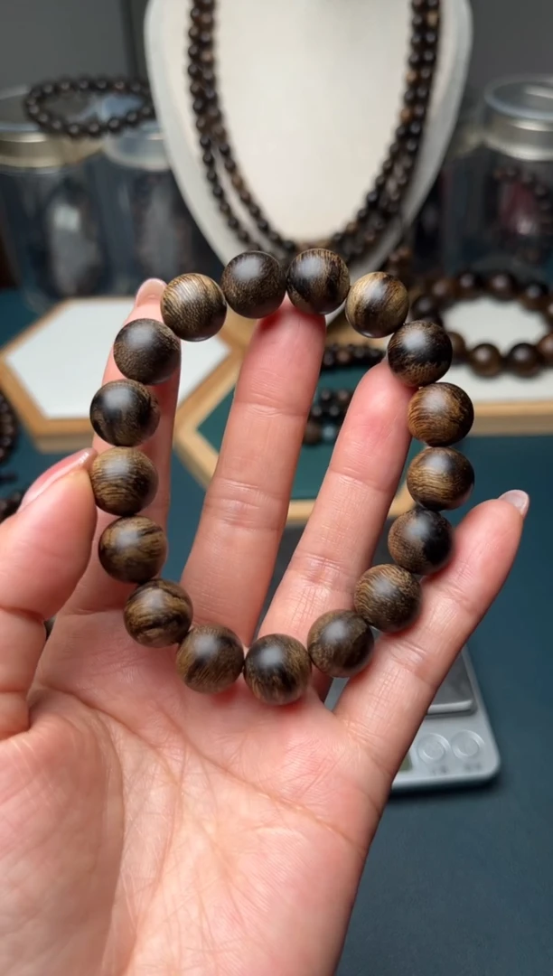 【闪购商品】沉香手串12mm越南芽庄瘤疤白奇楠