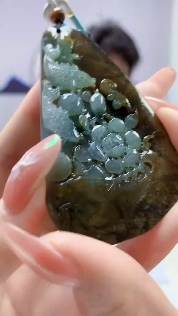 【闪购商品】定制翡翠未镶嵌4688DD-毛货挂件13