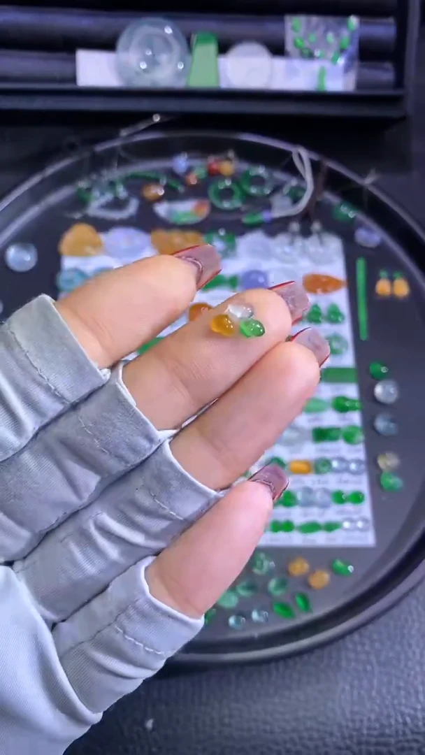 未镶嵌挂件翡翠爱心