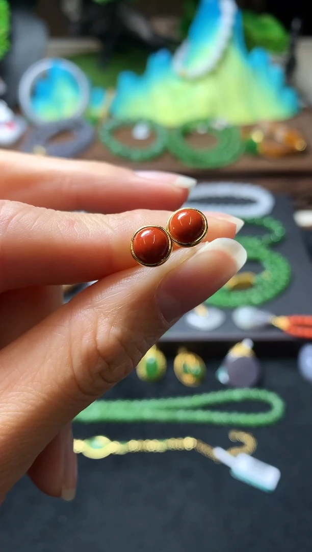 【闪购商品】南红玛瑙耳饰银S925镶嵌耳钉