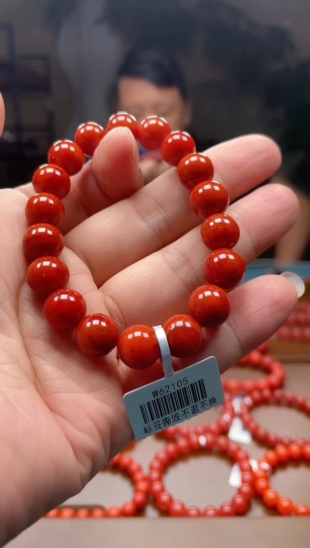 未镶嵌珠串南红玛瑙云南保山10mm+