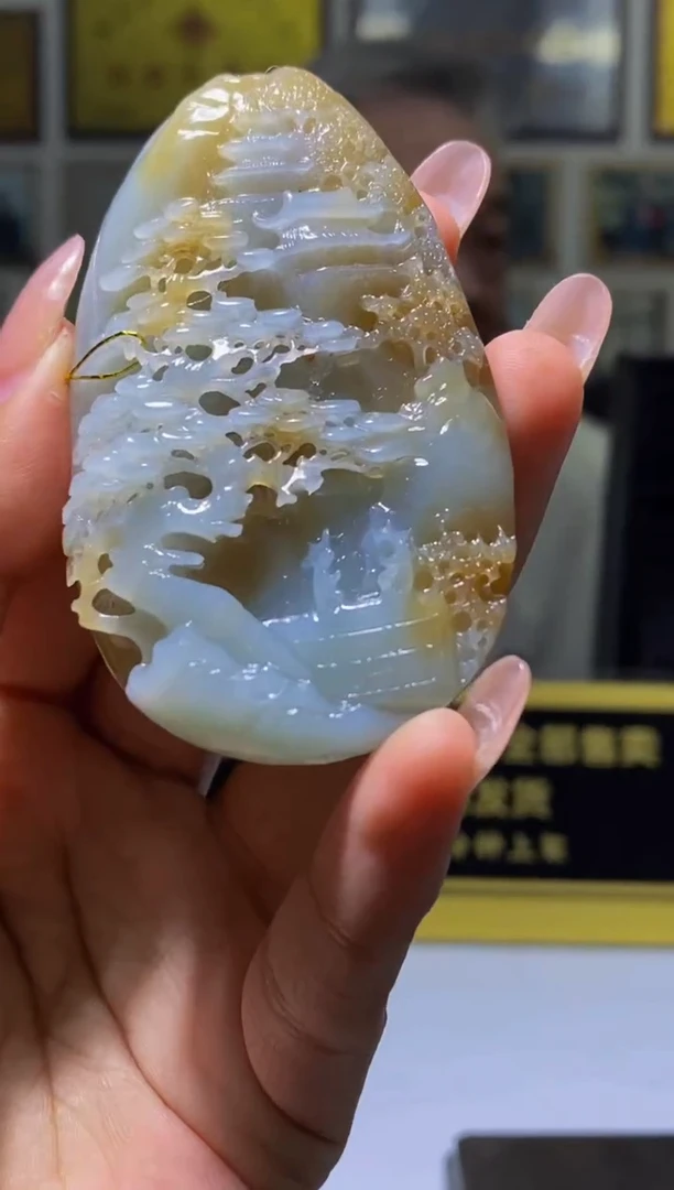 定制和田玉闪购毛货链接ZJJ00