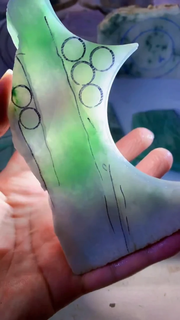 颈饰未镶嵌翡翠缅甸A货翡翠史962