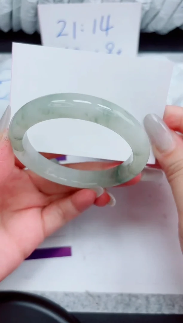 石英质玉手镯未镶嵌7-58