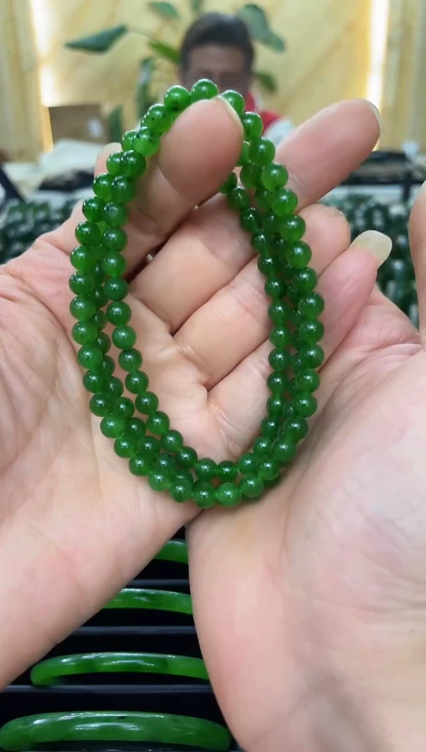 【闪购商品】和田玉（碧玉）项链未镶嵌卡6微黑妈妈链（多样性发一）