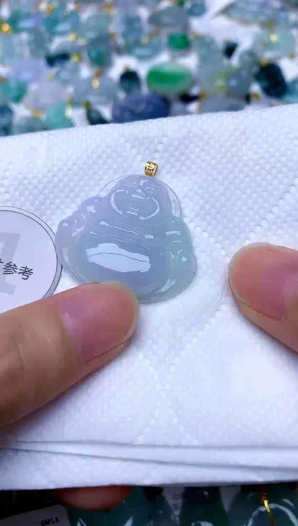 颈饰18K金镶嵌翡翠天然A货翡翠