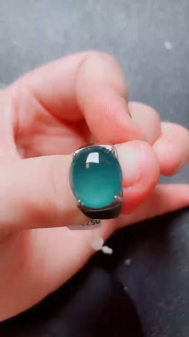 翡翠戒指银S925镶嵌翡翠