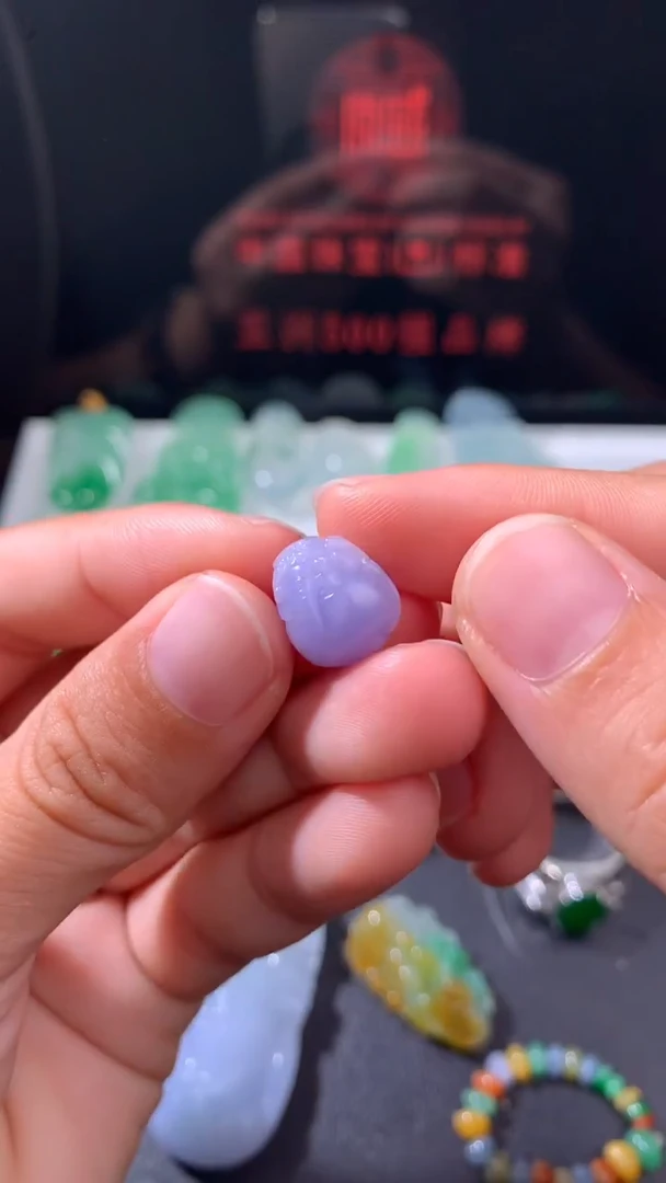 未镶嵌定制翡翠